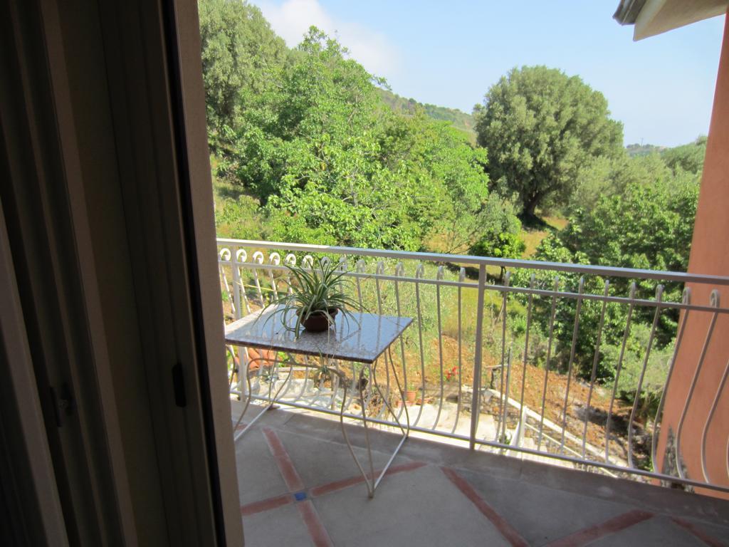 Villa Santa Sofia Ascea Pokoj fotografie